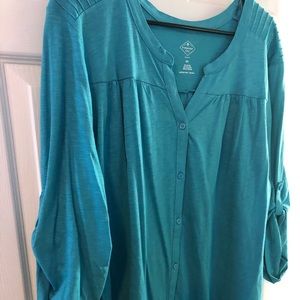 3/4 length sleeve shirt